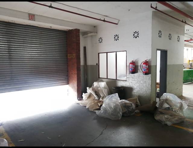 675M² WAREHOUSE TO LET IN NEW GERMANY